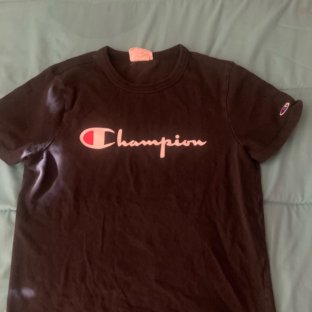 Champion T-shirt